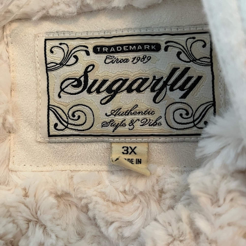 Women's Cream Faux Shearling Jacket - Picture 5 of 5
